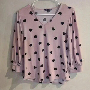 Adrianna Papell blouse heart‎ pattern size small